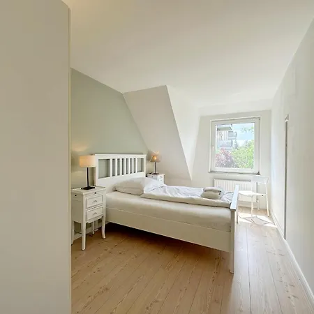 Holiday home Haus Inselglueck Zentral In